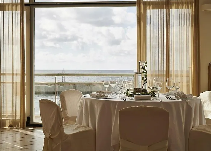 Tirreno Otel 3*