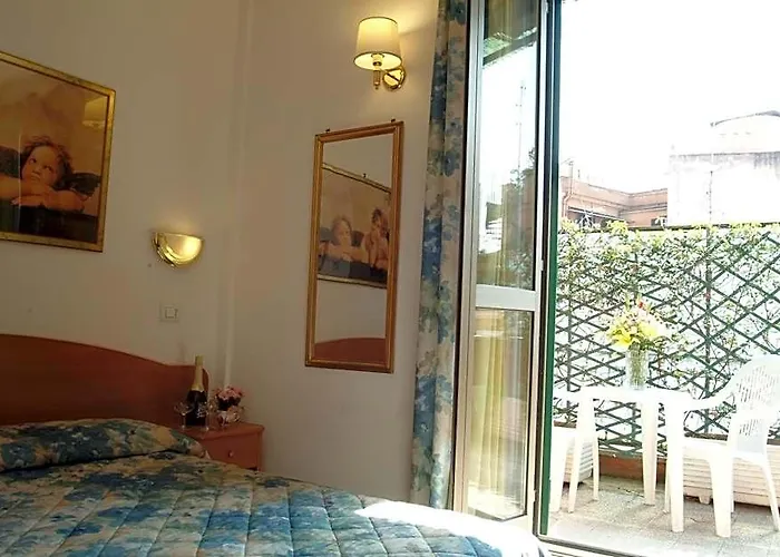 Tirreno Otel Roma