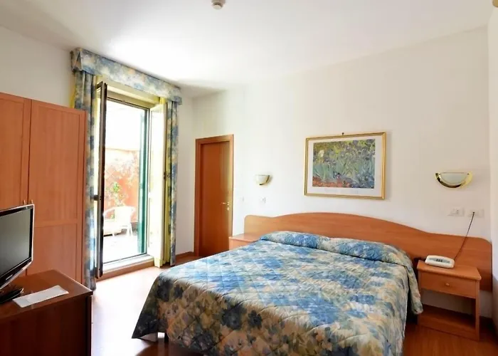 Tirreno Hotel 3*